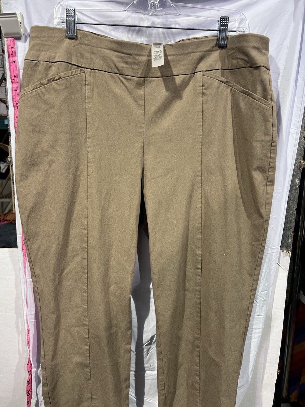 Chico's Tan Fabulously Slimming pants. Size 3. TG2274